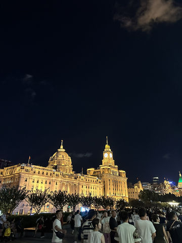 Cloudy City Magic⛅ Cloudy City Magic⛅