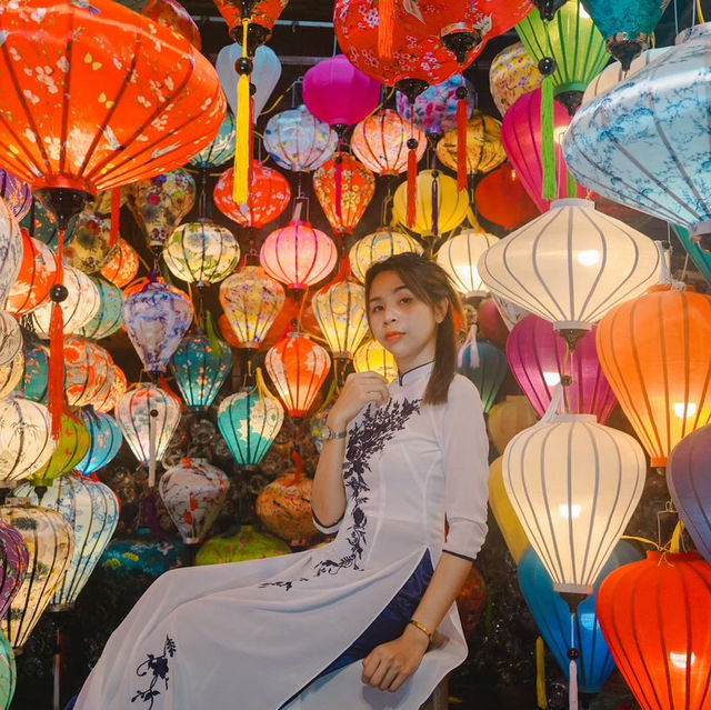 ร้านโคมไฟตลาดมืด เมืองฮอยอัน ร้านโคมไฟตลาดมืด เมืองฮอยอัน