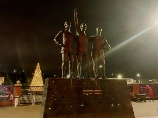  Theatre of Red Legends 