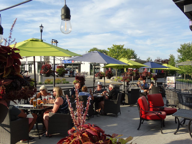 Cobourg Ontario Symposium Restaurant