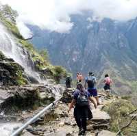 Tiger Leaping Gorge Hike! 