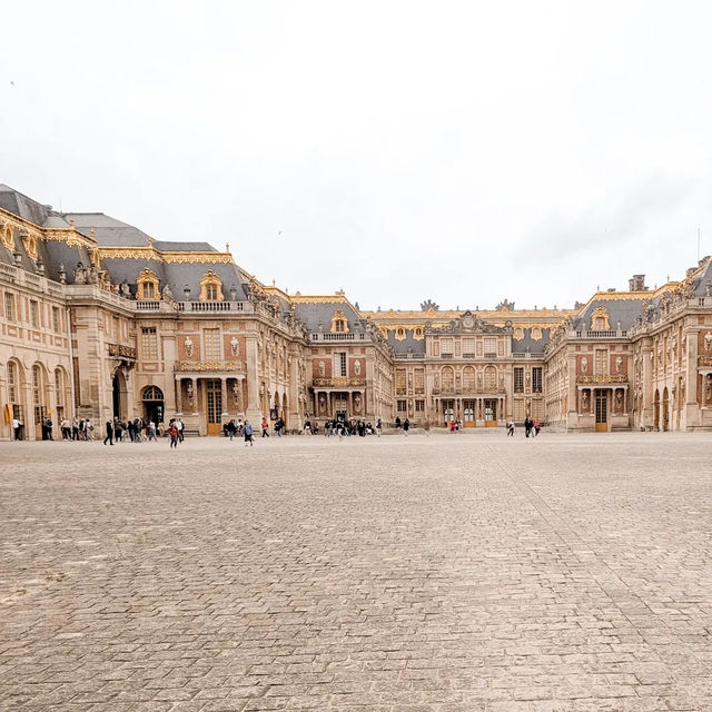 🏰✨ Château de Versailles: France’s Crown Jewel of Elegance and History ✨🏰    