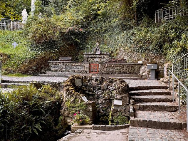 Tobernalt Holy Well 🗺️ Ireland