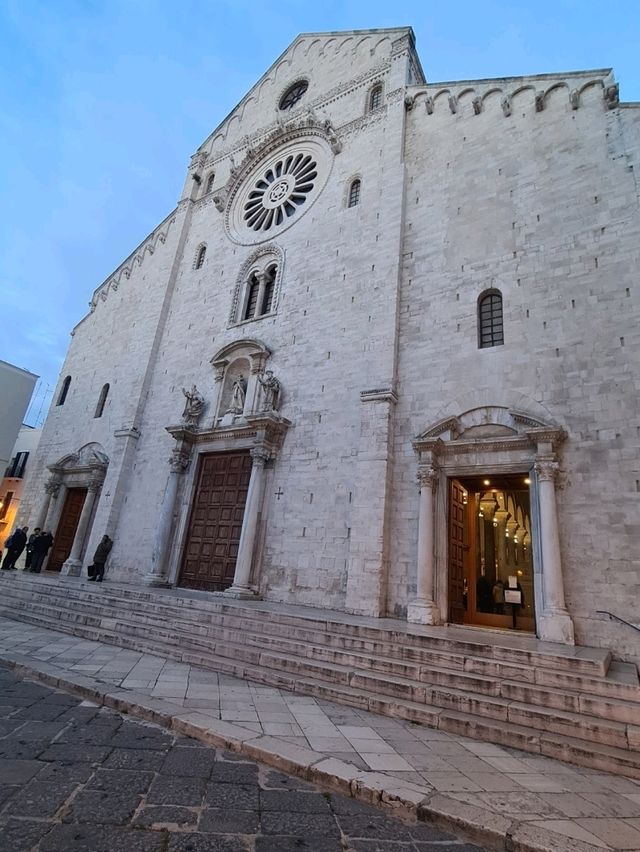 Timeless Charm of Old Bari, Italy 🇮🇹