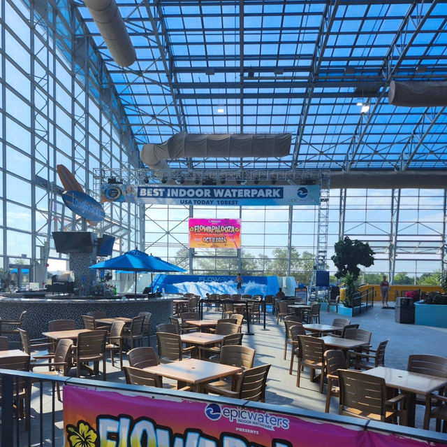 Epic Waters Indoor Waterpark 🇺🇸