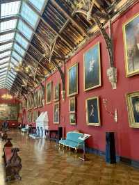 Kilkenny Castle: A Haven for Art Lovers 🎭🏰