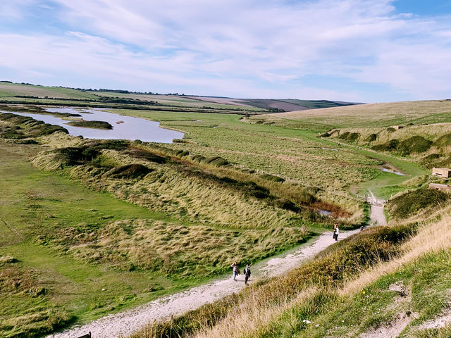 A Stunning London Day Trip to Seven Sisters Cliffs