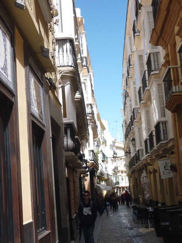 Cadiz: A Glimpse into Spain’s Historic Heart