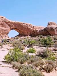 🏜️ Top Landmarks You Can’t Miss in Arches National Park 🚗🌞