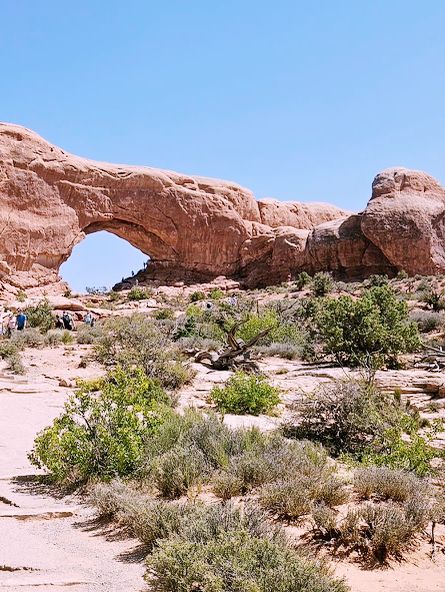 🏜️ Top Landmarks You Can’t Miss in Arches National Park 🚗🌞