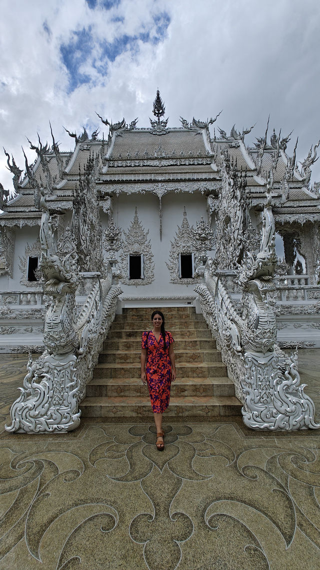 Wat Rong Khun (White Temple) – A Surreal Masterpiece in Chiang Rai