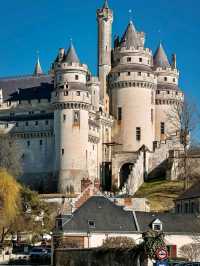 🏰 Pierrefonds Castle – A Fairytale Fortress Reborn