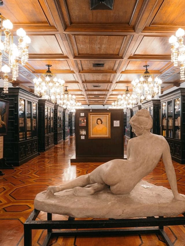 🏛️ Echoes of Power – Malacañang Palace, Manila