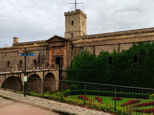 Montjuïc Castle , Barcelona 