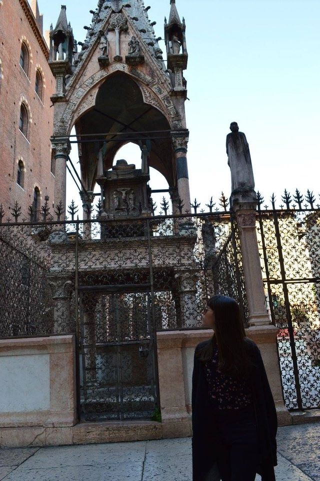 Fall in Love with Verona: Top Must-See Spots in Italy’s City of Romance 🇮🇹❤️