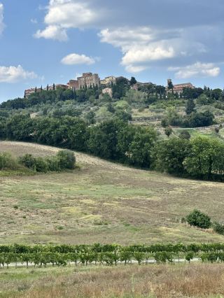 My top favorite hotels near Tuscany’s Volterra medieval town