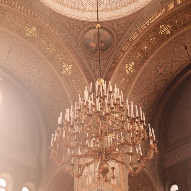 Inside Helsinki’s Orthodox Churches – A Golden Calm ✨⛪