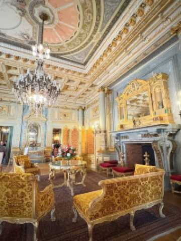 THE BREAKERS NEWPORT: WHERE GILDED AGE HISTORY COMES ALIVE 🇺🇸