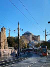 The Majestic Hagia Sophia: A Must-Visit in Istanbul! 🕌✨