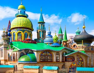 Kazan: Come for the Kremlin, Stay for the Echpochmak 😋🇷🇺