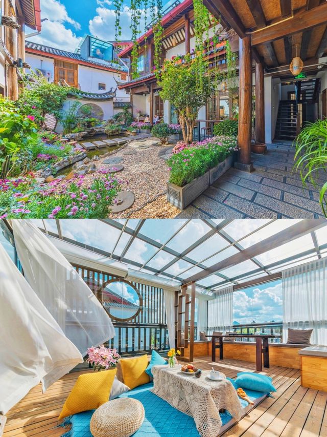 住進古城內靜謐的花間庭院