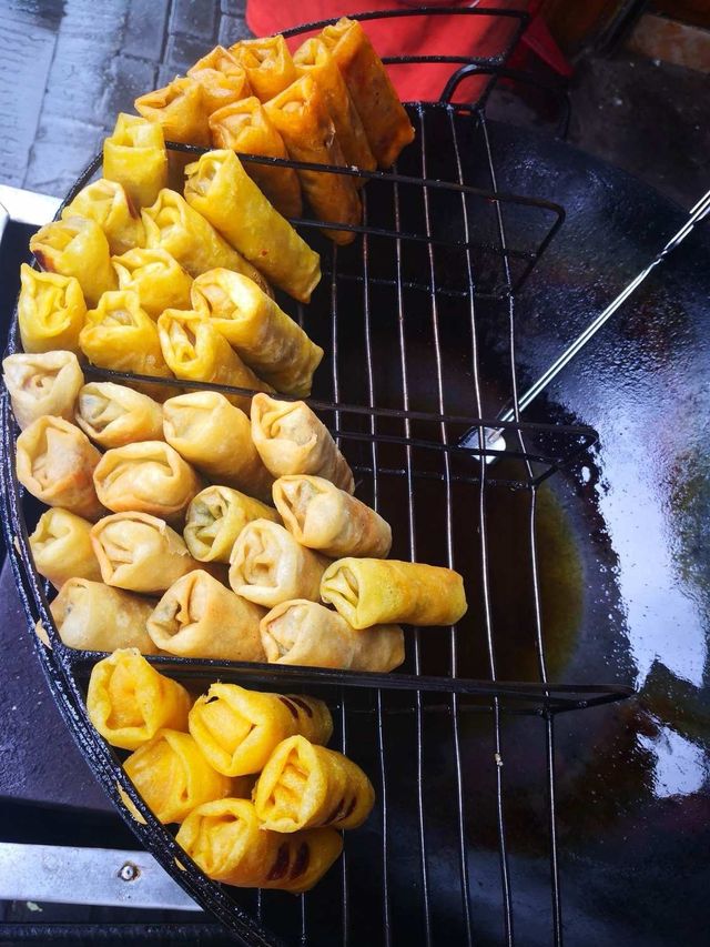 湖南洪江黔陽古城丨一片冰心在玉壺，芙蓉樓丨節孝祠，小吃春捲