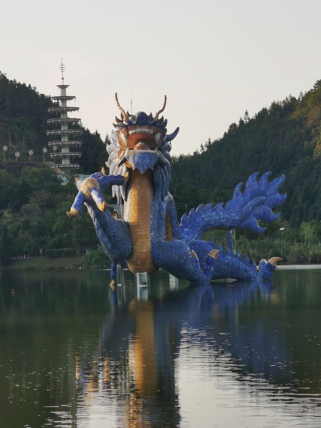 景德鎮陶瓷博物館旁一座不錯的公園