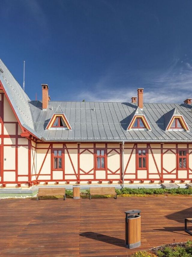 🌟 Sleep in Style at Hotel Lomnica, Slovakia! 🏔️✨
