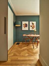 🌷🏨 Amsterdam's Cozy Gem: Hyatt Regency Highlights 🛏️🌆
