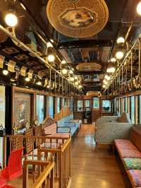貓奴麼？一定要去日本坐一次三花小玉電車。