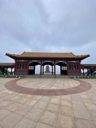 The scenery around Jinzhou Longhai Square