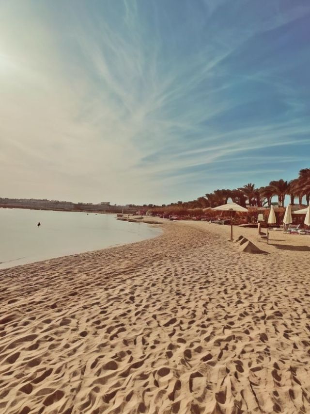 🌅 Hurghada's Hidden Gem: Sunrise Tucana Resort 🏝️