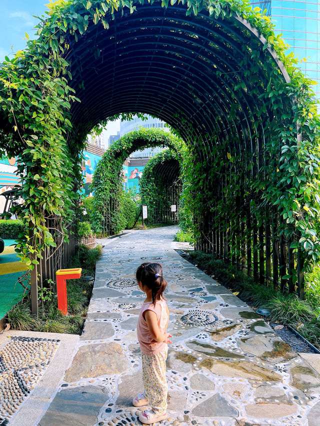 挖沙+噴泉+兒童樂園這就是親子商場天花板