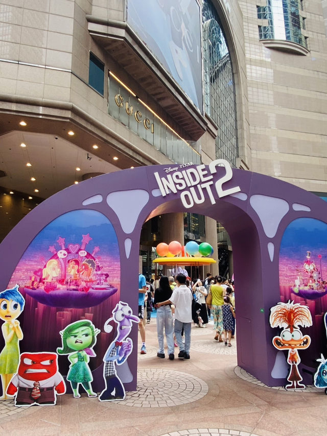 Discover Causeway Bay in Hong Kong 🇭🇰 