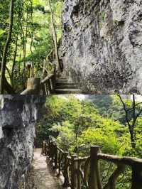 "四面削成，獨出於雲霄之半"，山巔如台。
