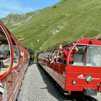Golden pass through Brienz such a Heaven place 