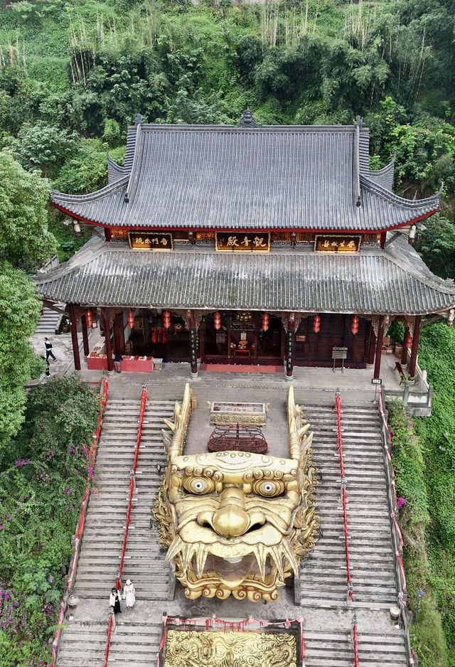 川貴小眾之旅D5：瀘州金龍寺。