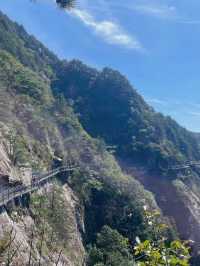 漫步慕阜山，體驗大自然的鬼斧神工與歷史的沉澱