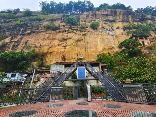 四川省自貢市榮縣呂仙村