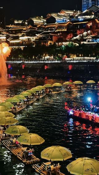SNS에서 난리난 곳 | 야경은 정말 천장을 뚫을 듯 아름다워