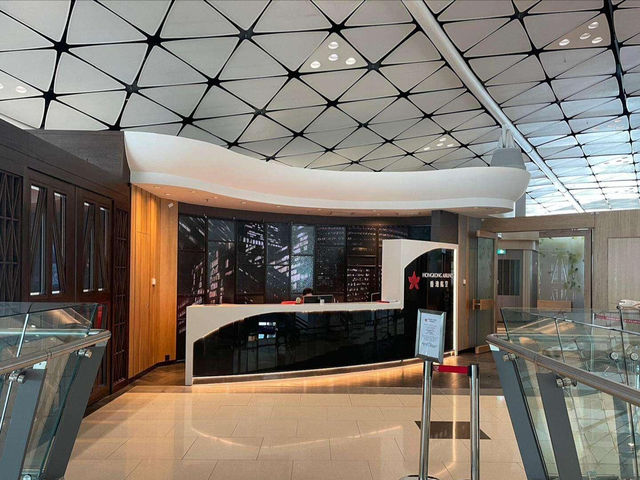 🛫香港機場遨堂(Club Autus)大揭秘！候機轉機的隱藏寶藏✨