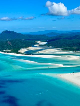 Most Beautiful Whitehaven Beach!