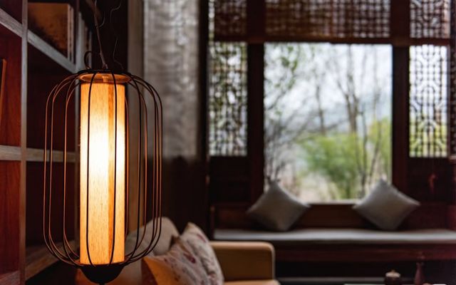 隱藏喺市中心嘅桃花源｜千宿半江霞度假必打卡