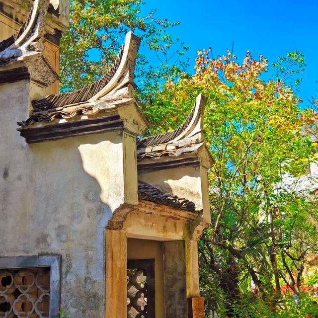 上饒婺源篁嶺攻略：一場懸掛在山崖上的曬秋童話