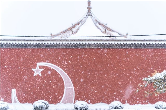 瀋陽冬日Citywalk｜住中街漫季，解鎖紅牆銀雪的老城浪漫