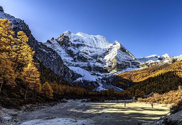 稻城亞丁｜仙乃日神山徒步，邂逅觀世音菩薩的淨土！