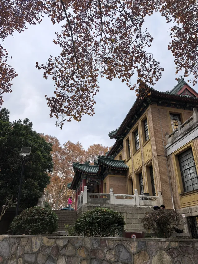 南京鐘山風景區漫遊 南京鐘山風景區漫遊