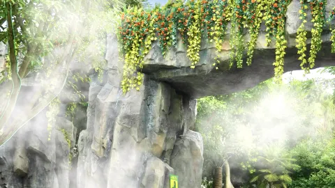 自貢方特恐龍潑水節人均百元暑假懶人攻略 — traveler post in 自貢