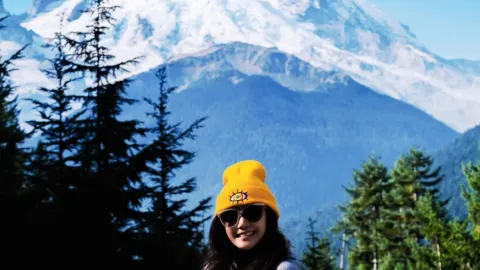 Seattle Mt. Rainier autumn trip: The snow-capped mountains and lakes are stunning! — traveler post in Seattle