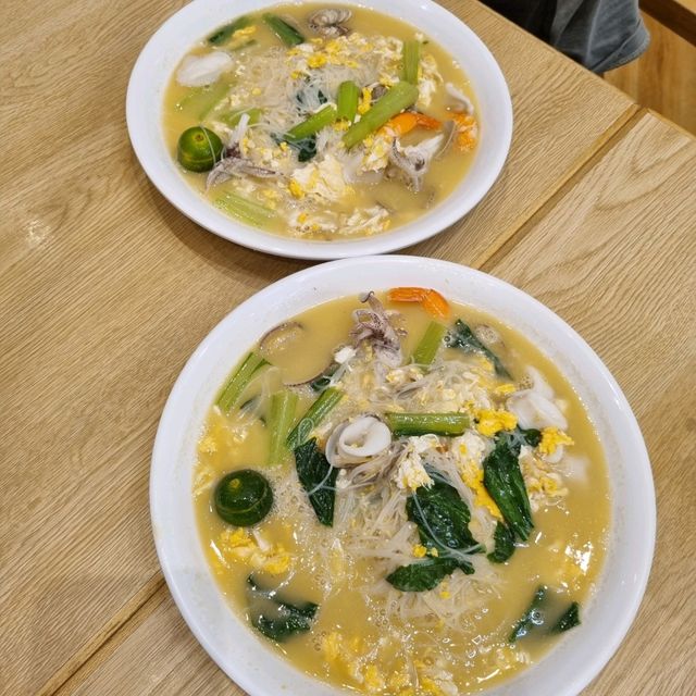 Soupy Slurpy Seafood White Bee Hoon